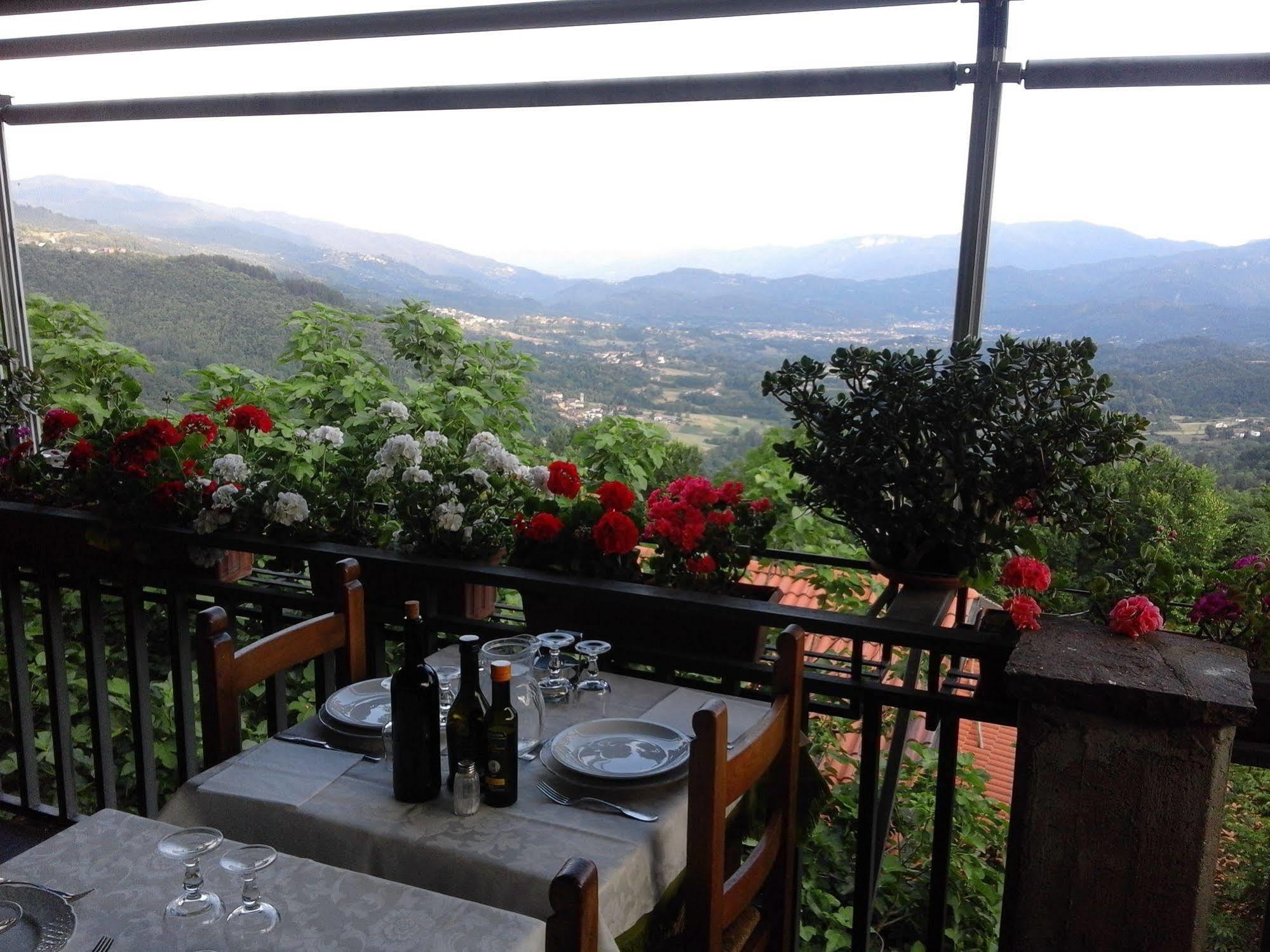 Hotel Panoramico Corfino Ngoại thất bức ảnh
